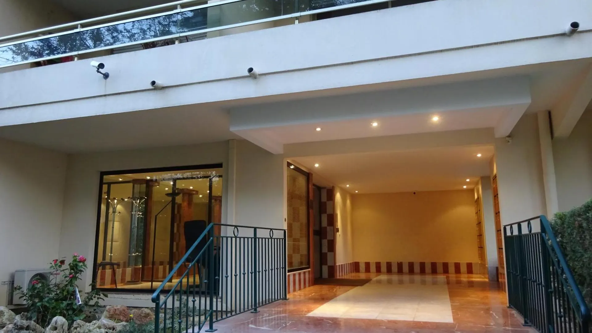 Apartmán Studio Terrasse-Croisette, Palais Festivals 10 Min Cannes Francie